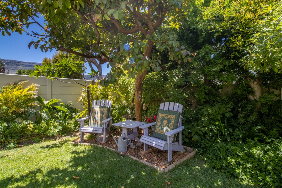 3 Bedroom Property for Sale in Fish Hoek Western Cape